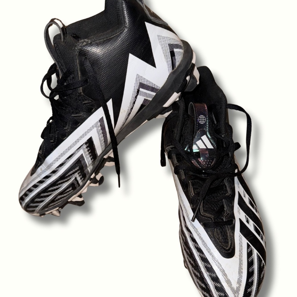 Size 10 boys Adidas freak spark mid 23 cleats